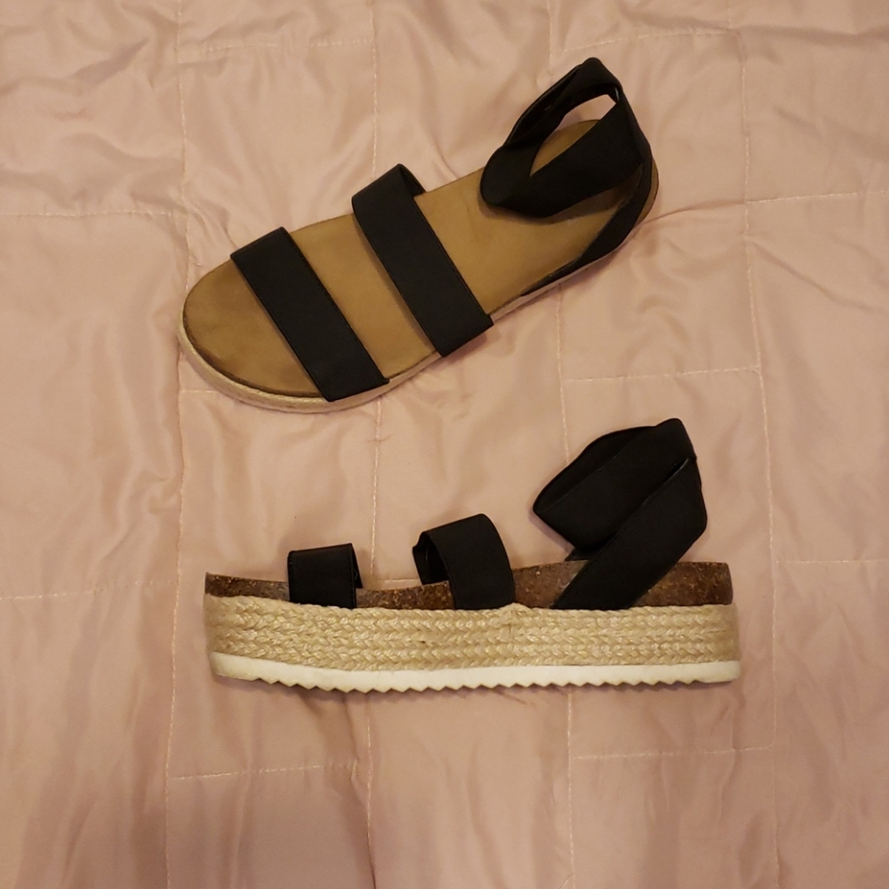 Platform sandals